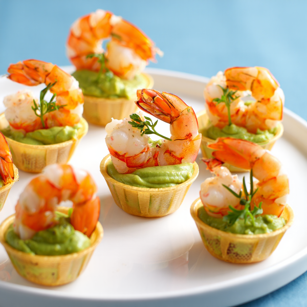 8 (8) 老虎蝦牛油果醬米紙杯